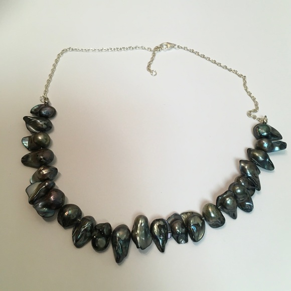 Blue Black Pearl & Sterling Silver Necklace - Picture 5 of 7